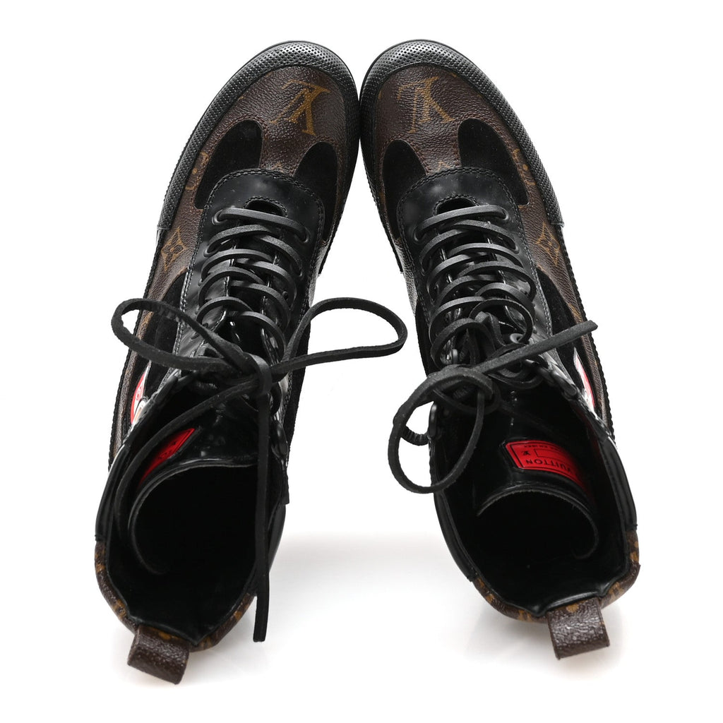 Suede Calfskin Monogram LV Black Heart Laureate Platform Desert Boots 37.5 Black