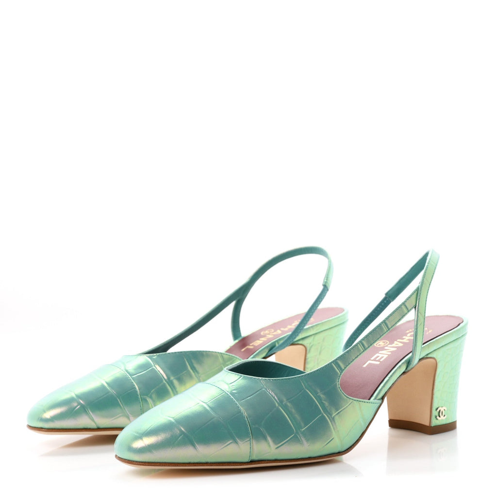 Iridecent Calfskin Crocodile Embossed CC Cap Toe CC Slingback Pumps 41 Green