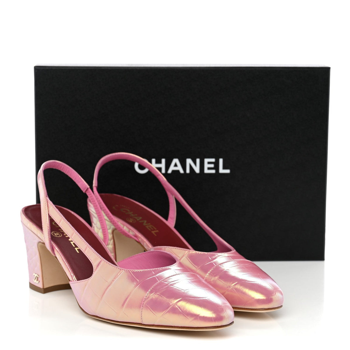 Iridescent  Crocodile Embossed CC Cap Toe CC Slingback Pumps 41 Pink