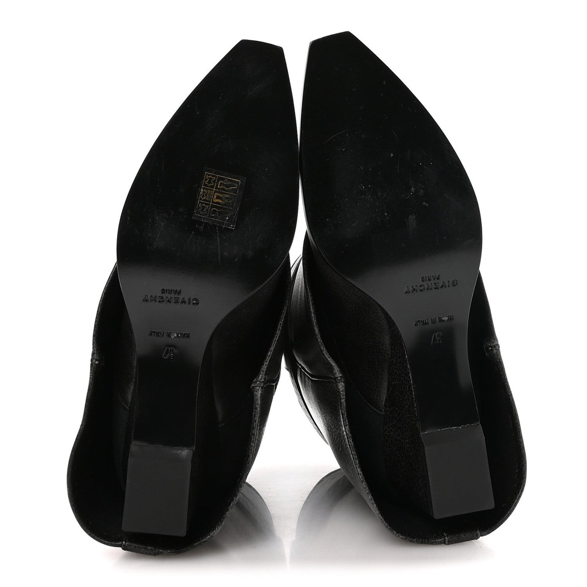 Aged Calfskin Cowboy Shark Lock Ankle 37 Black