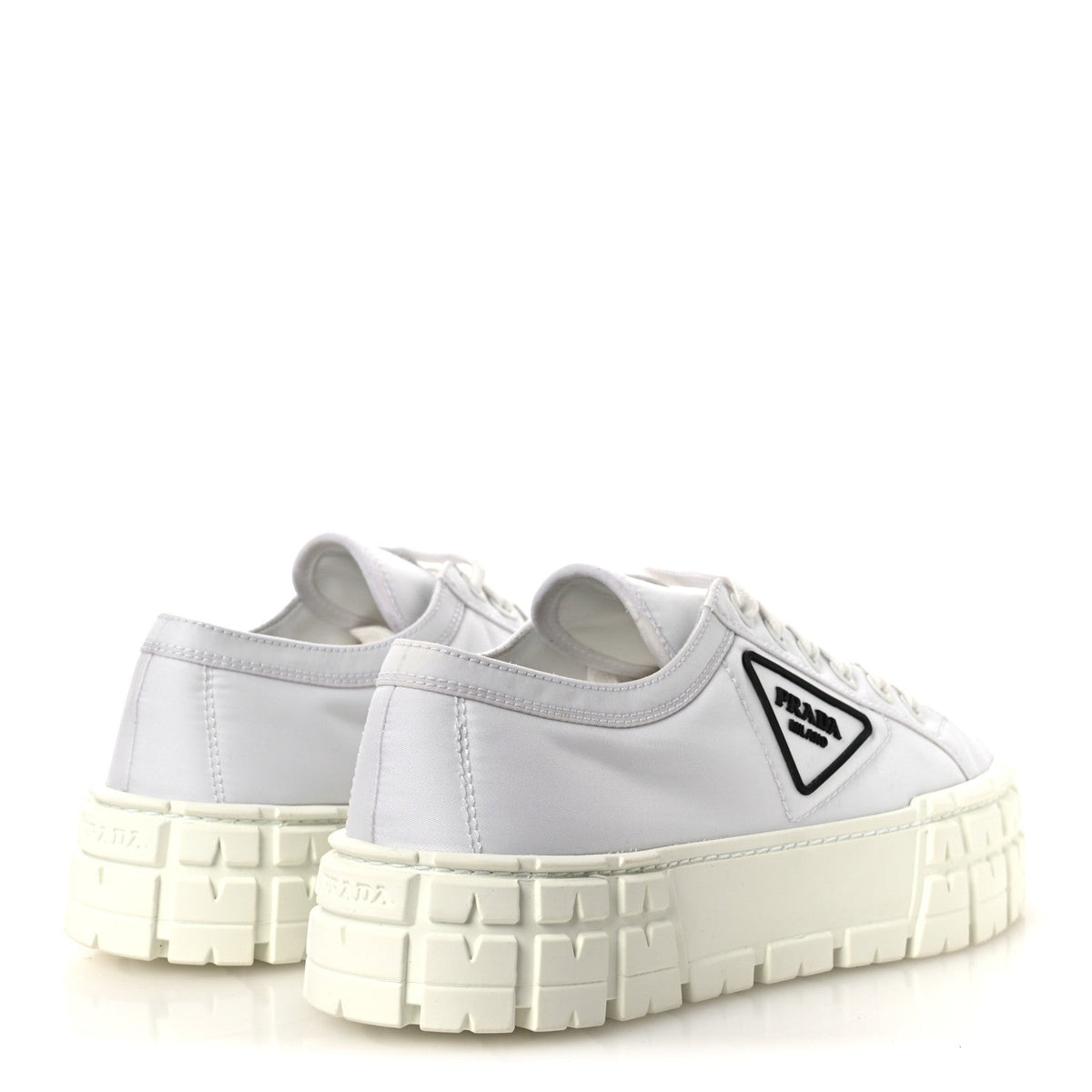 Re-Nylon Gabardine Triangle Logo Double Wheel 50mm Sneakers 40 White