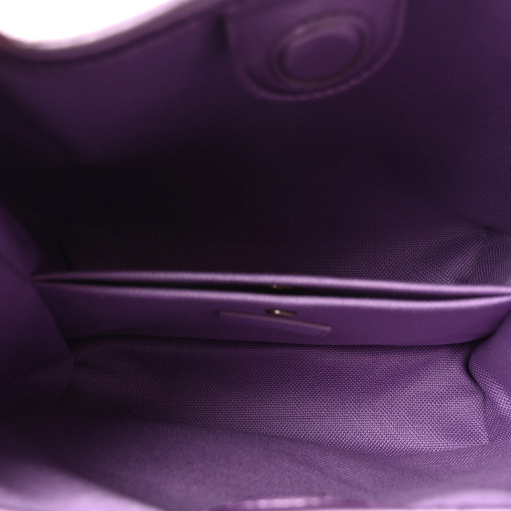 Patent GG Guccissima Emblem Small Bucket Bag Purple