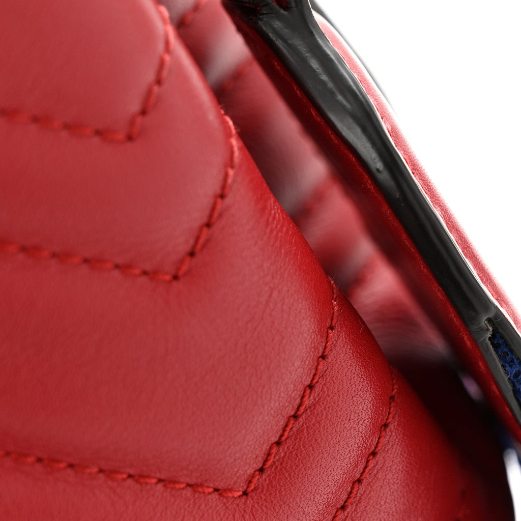 Calfskin Matelasse Sylvie Web GG Marmont Bucket Bag Hibiscus Red