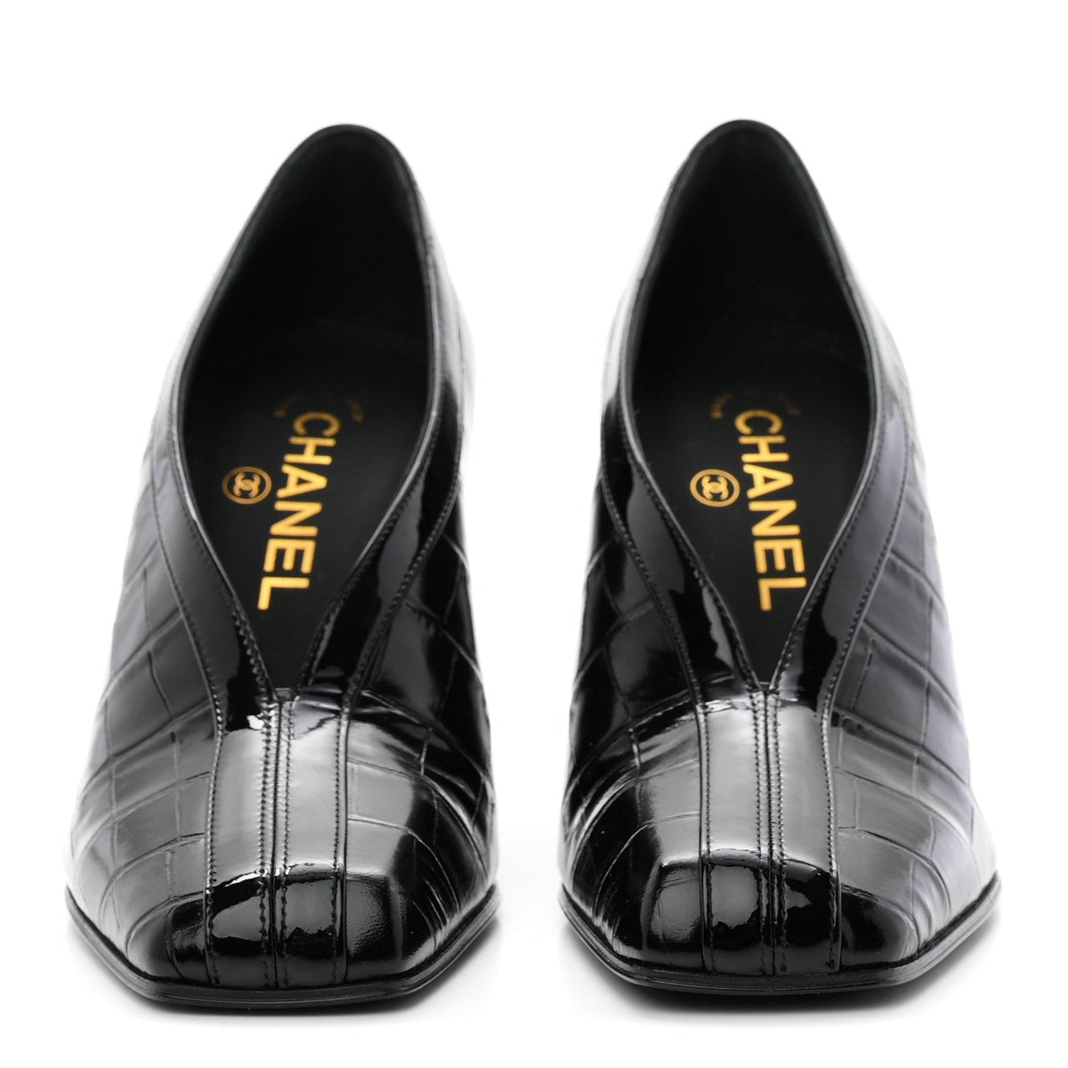 Crocodile Embossed Patent Calfskin Pumps 36 Black