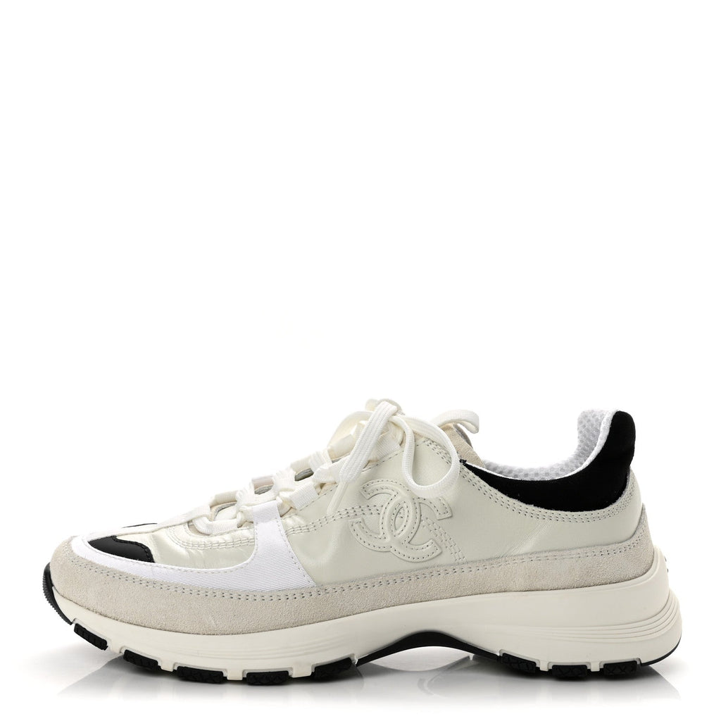 Calfskin Suede CC Womens Sneakers 36.5 White Black