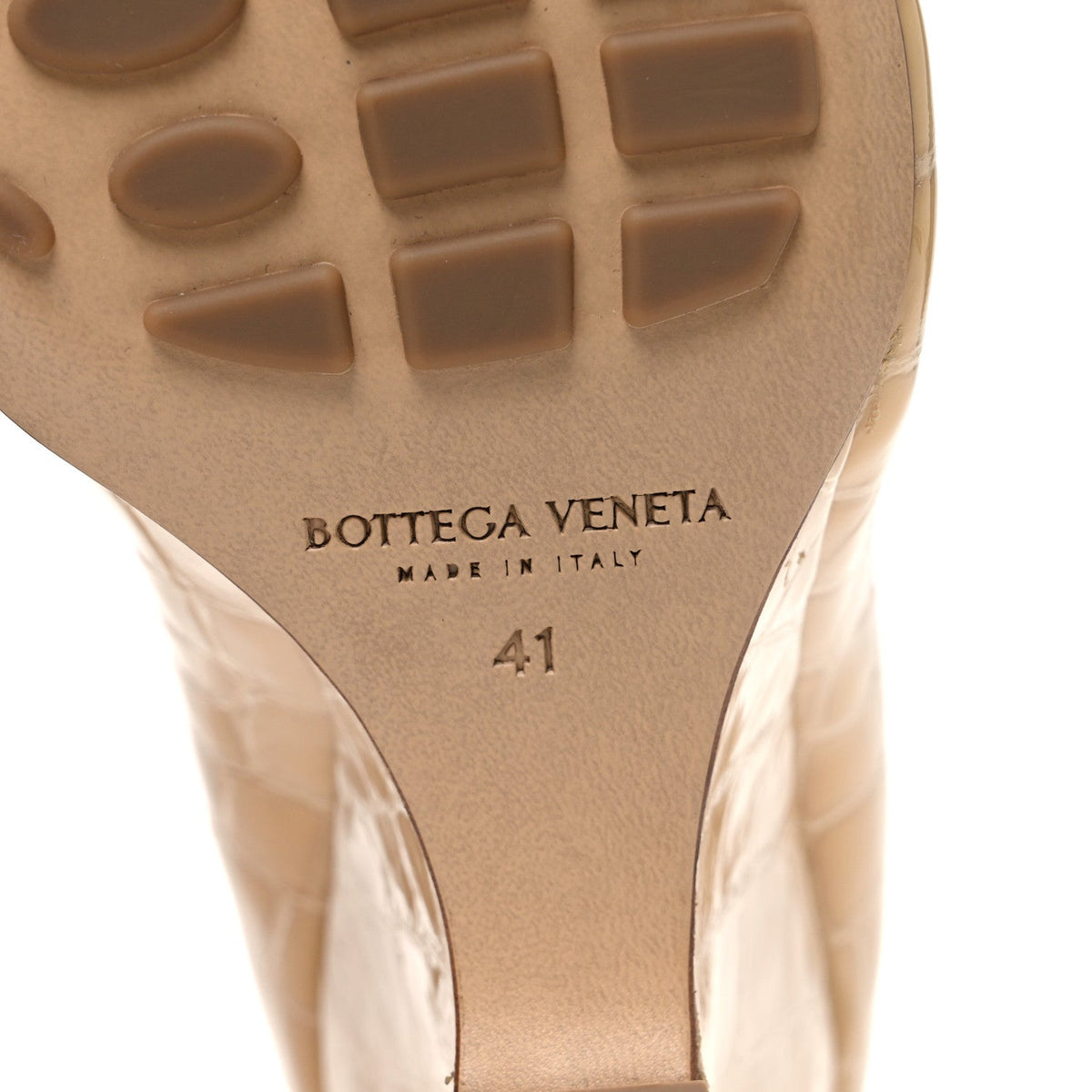 Gloss Calfskin Crocodile Embossed Punta Wedge Heel Sandals 41 Praline
