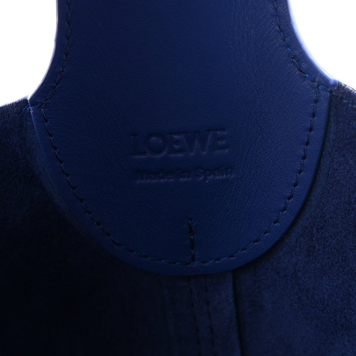 Smooth Calfskin Medium Bilbao Bucket Bag Stellar Blue