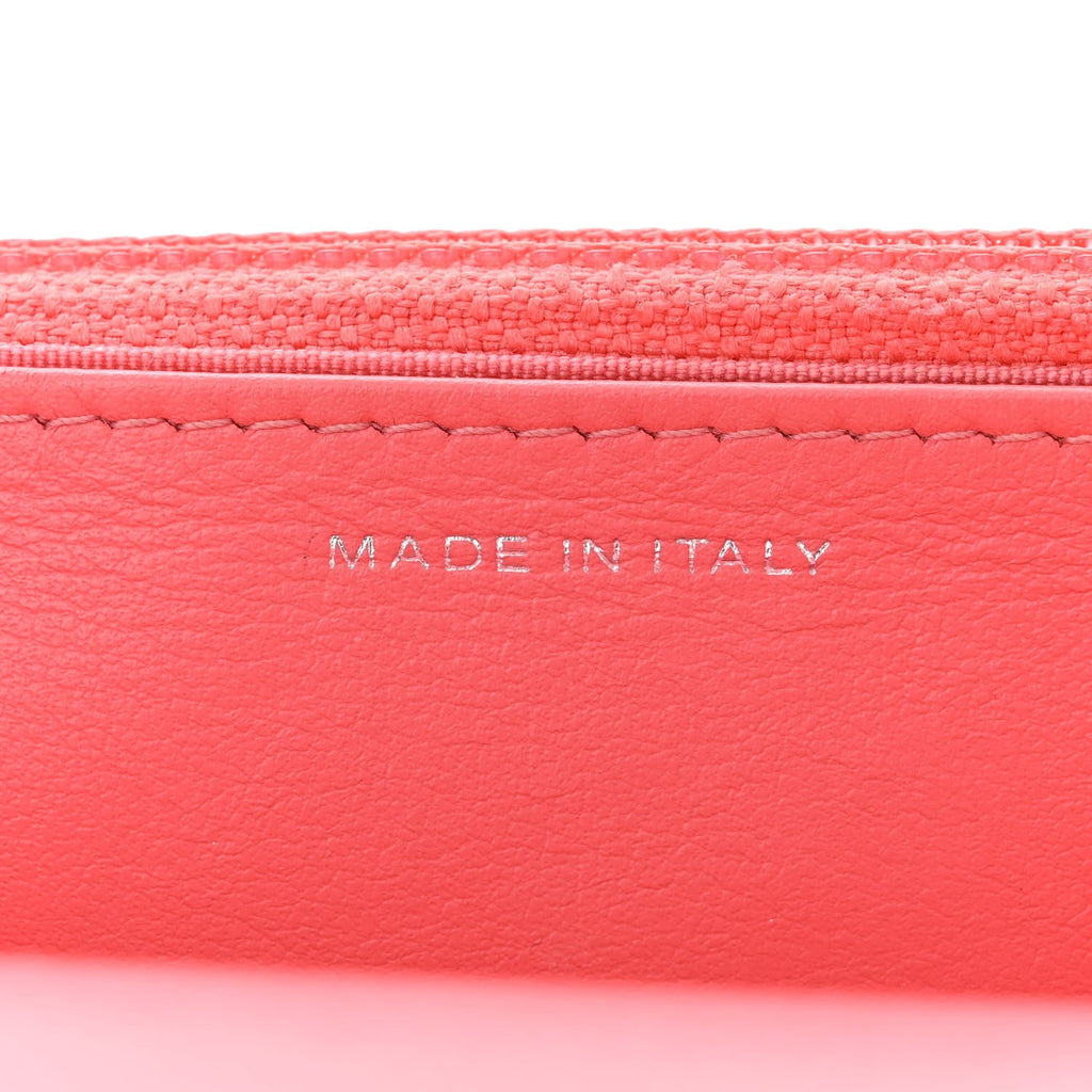 Caviar Quilted My Everything Wallet On Chain WOC Dark Coral