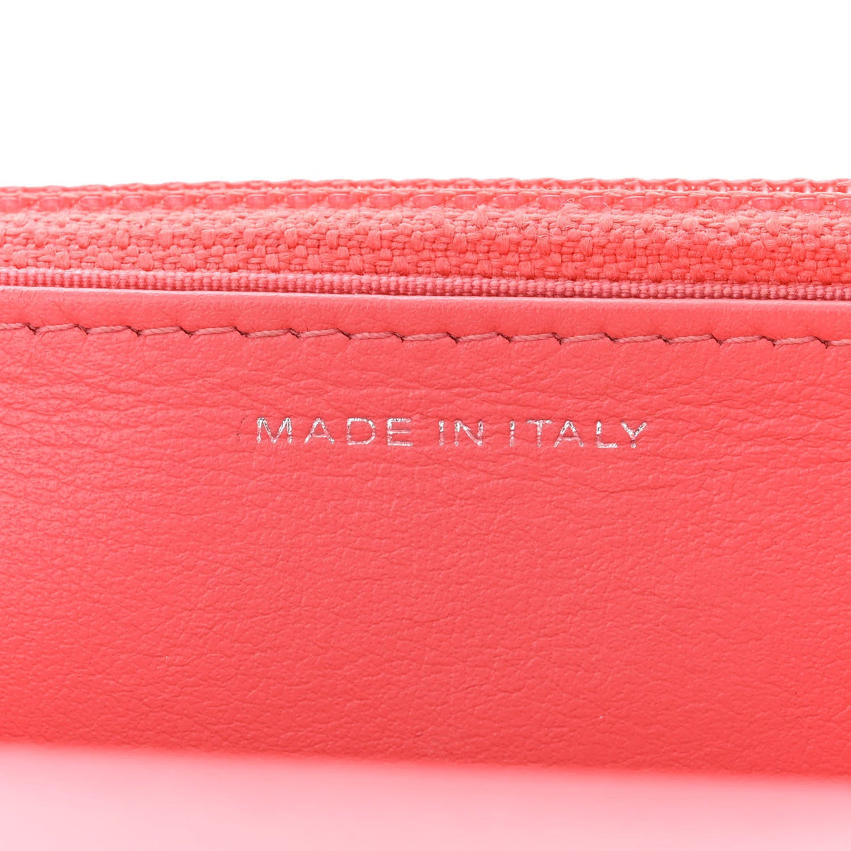 Caviar Quilted My Everything Wallet On Chain WOC Dark Coral