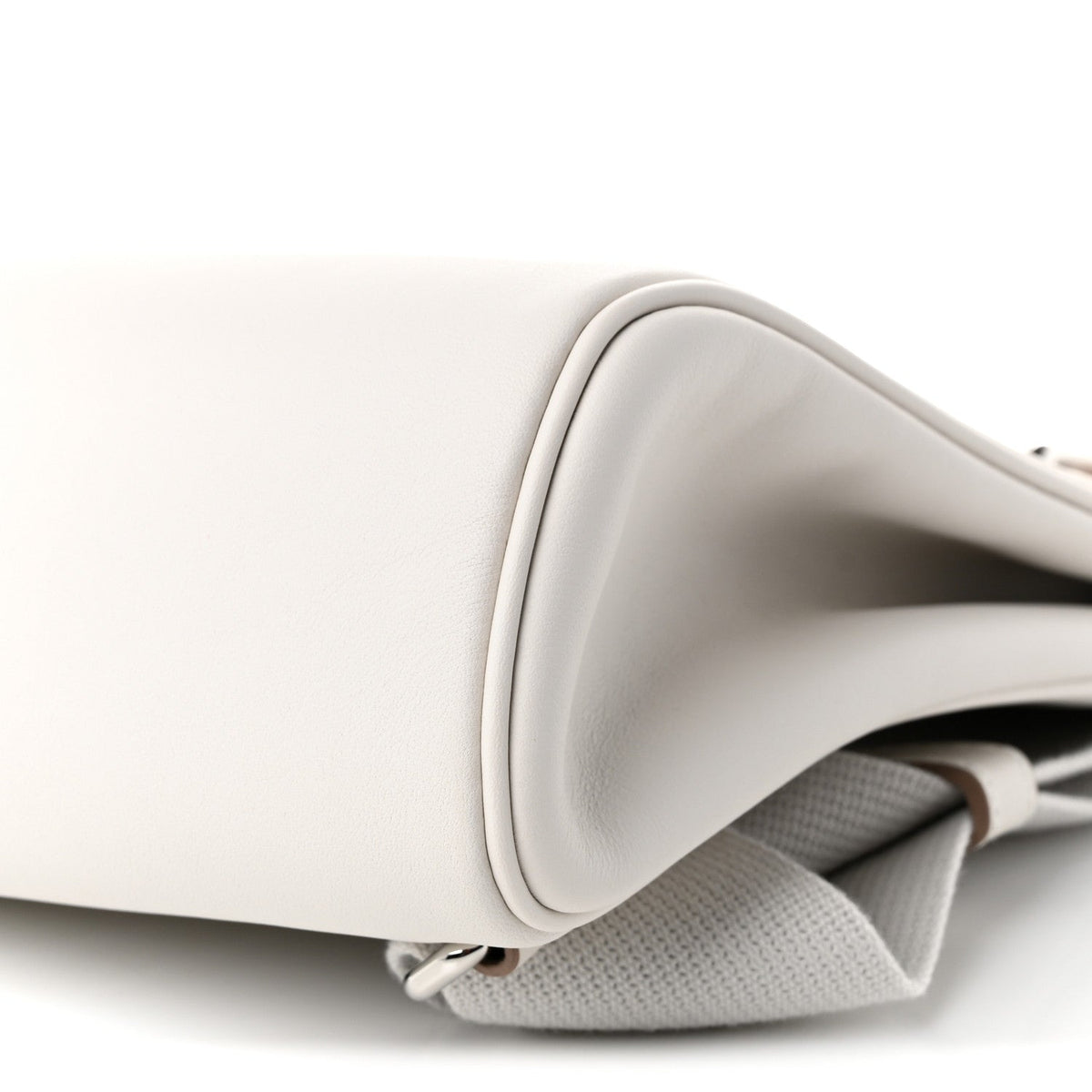 Swift Hac A Dos PM Backpack  Gris Pale