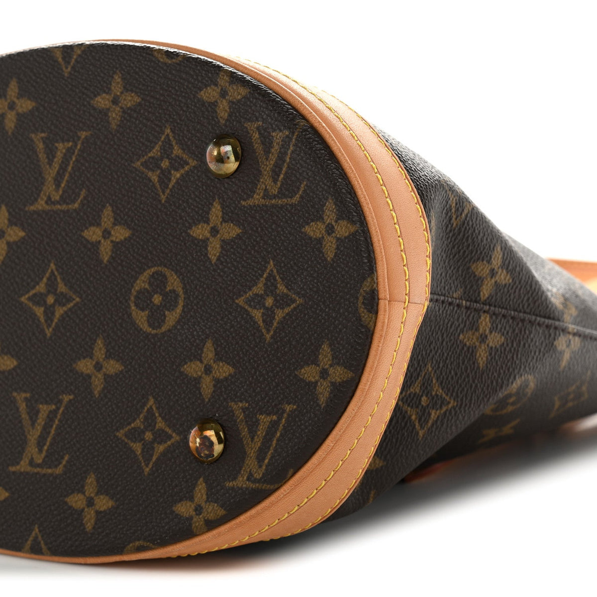 Monogram Petit Bucket 23