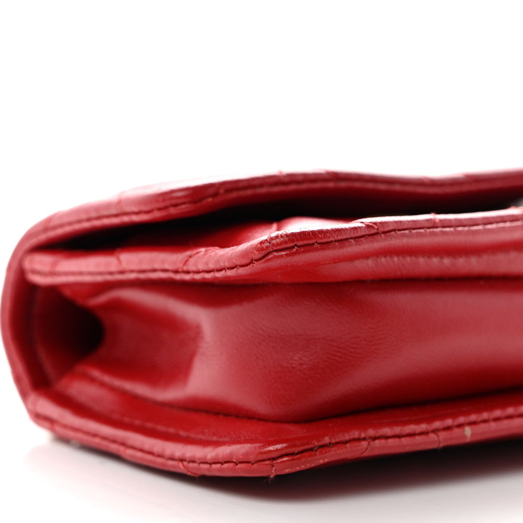 Shiny Lambskin Quilted Extra Mini Flap Red