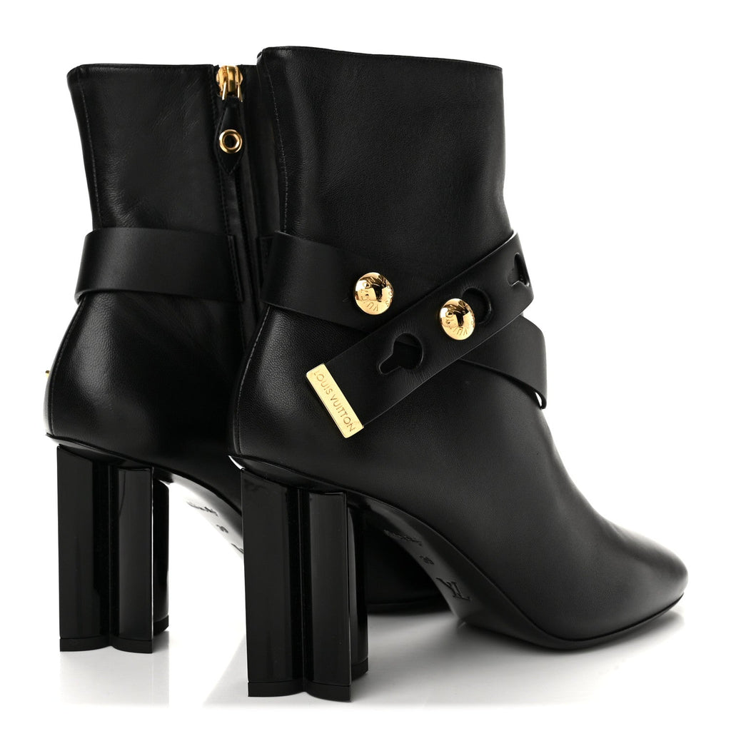 Calfskin Belted Silhouette Ankle Boots 39 Black
