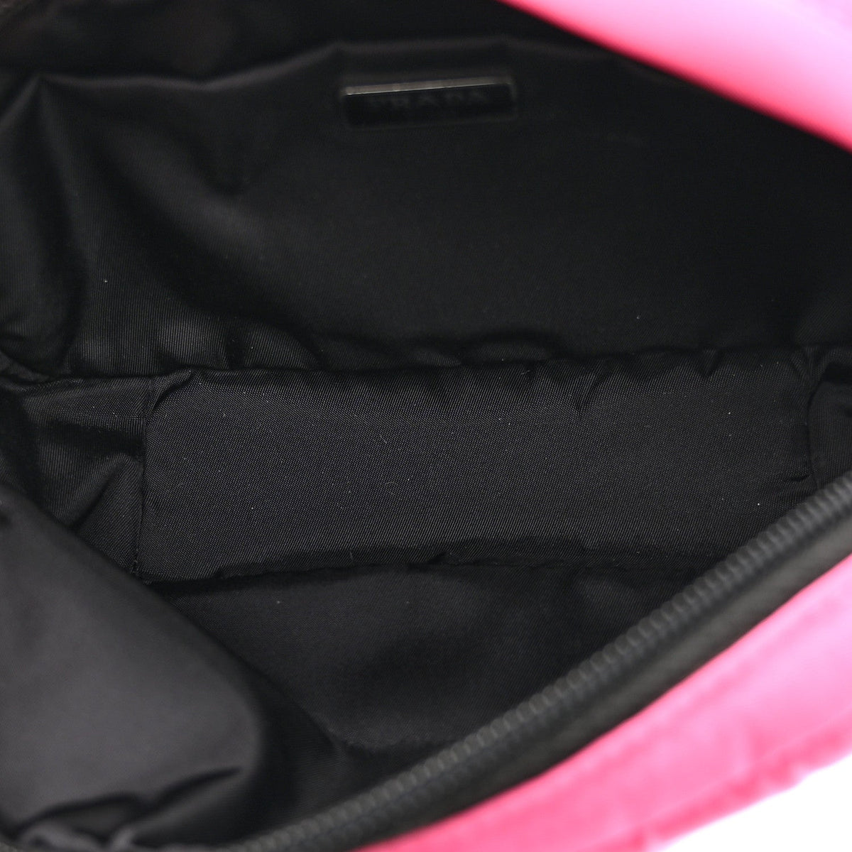 Tessuto Nylon Soft Padded Belt Bag Fuxia