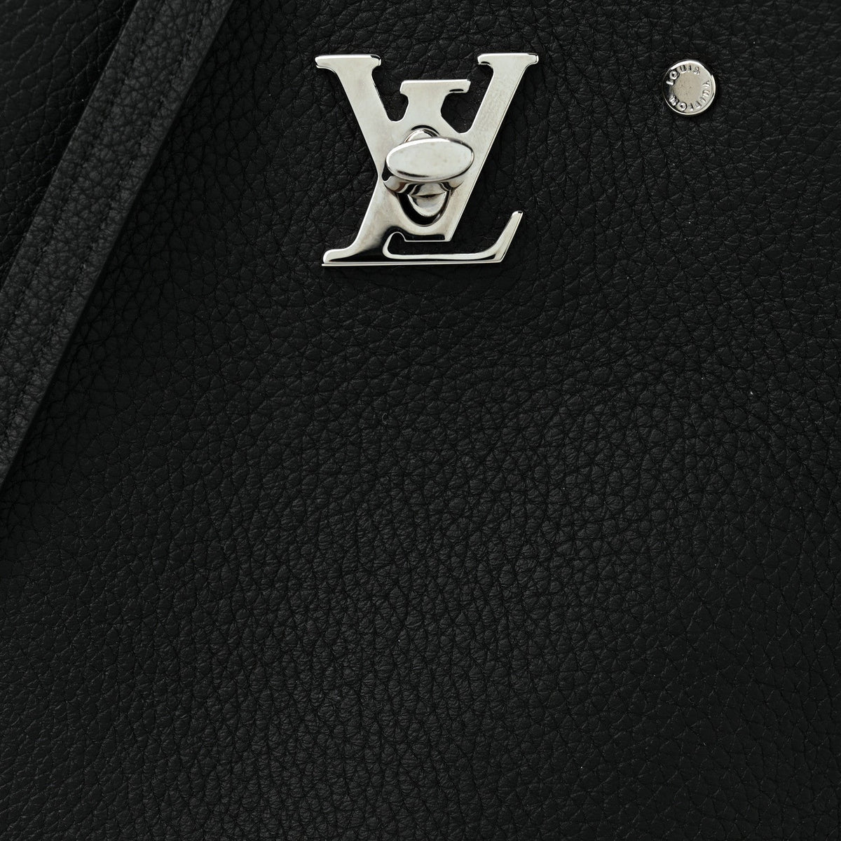 Calfskin Nano Lockme Bucket Black